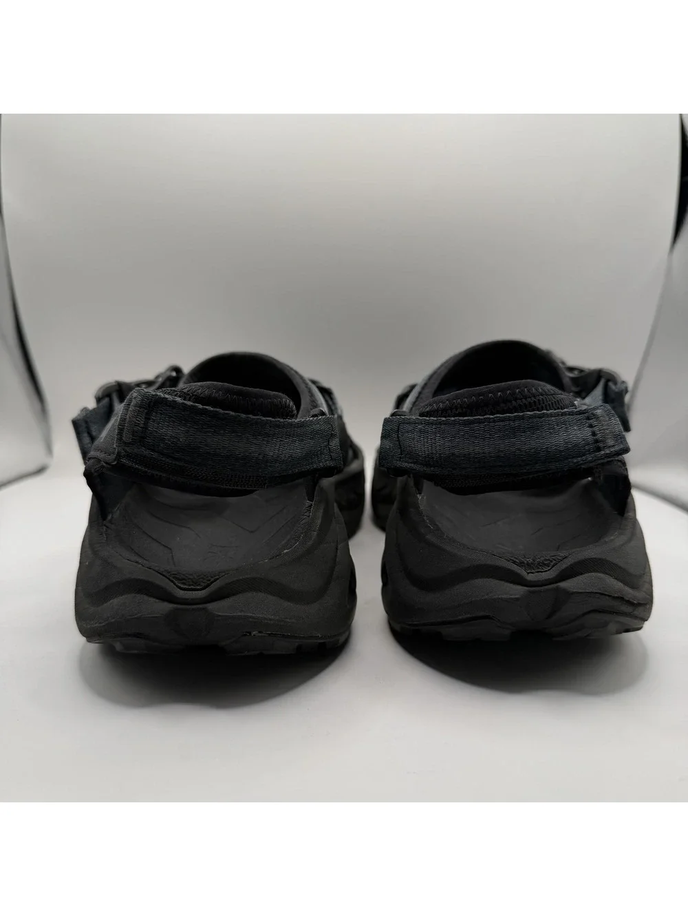 Hoka these infiniti